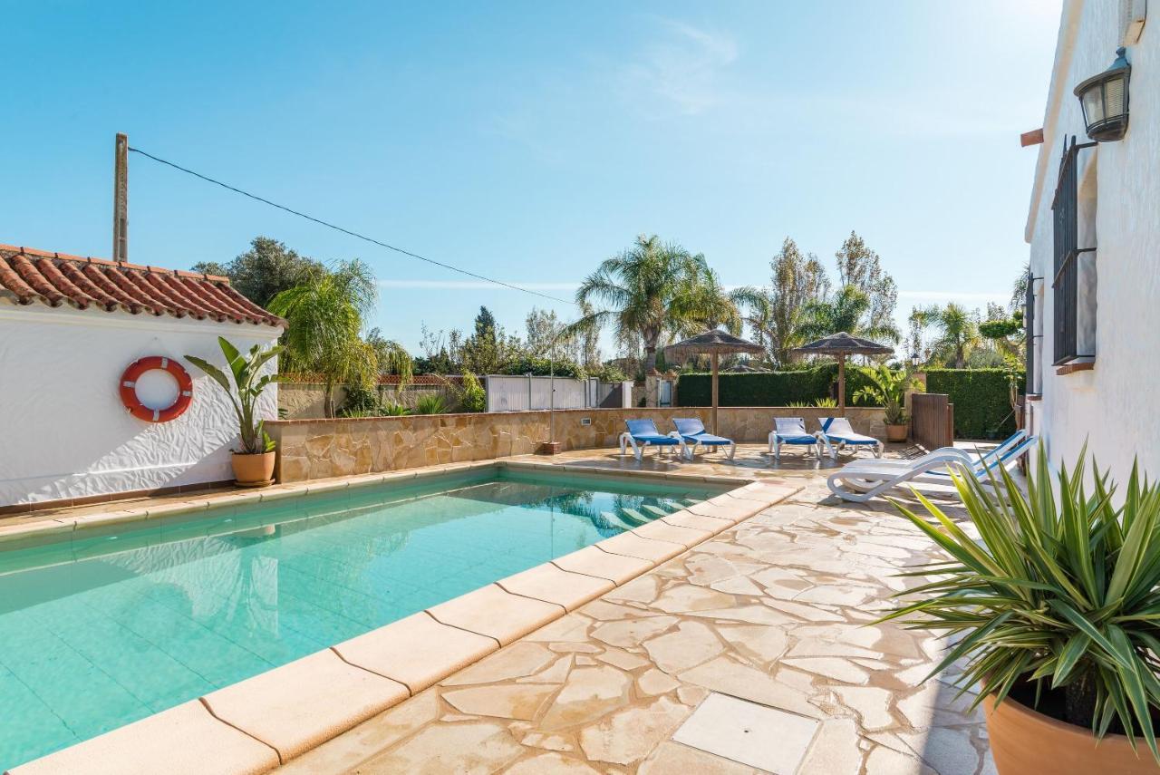 La Casa Del Estanque Villa โกนิล เด ลาฟรอนเตรา ภายนอก รูปภาพ